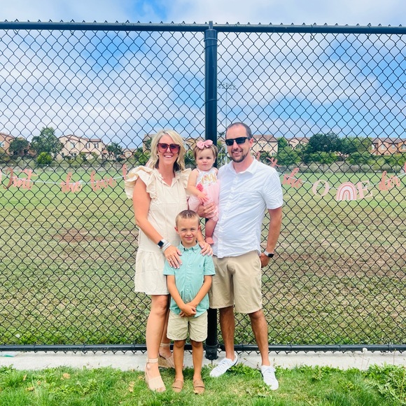 Meet your Posher, Trisha - Picture 2 of 3